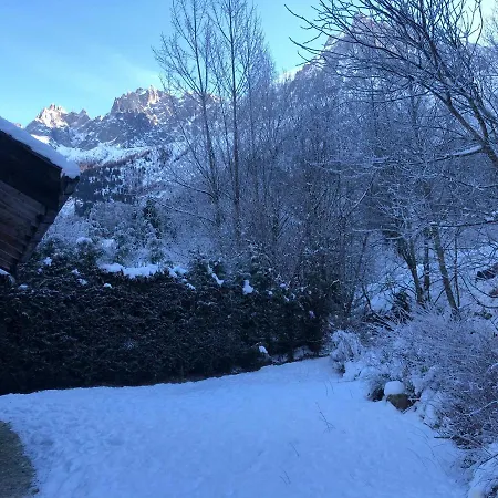 Petit Chalet Montagnard Cosy ! 샬레 샤모니